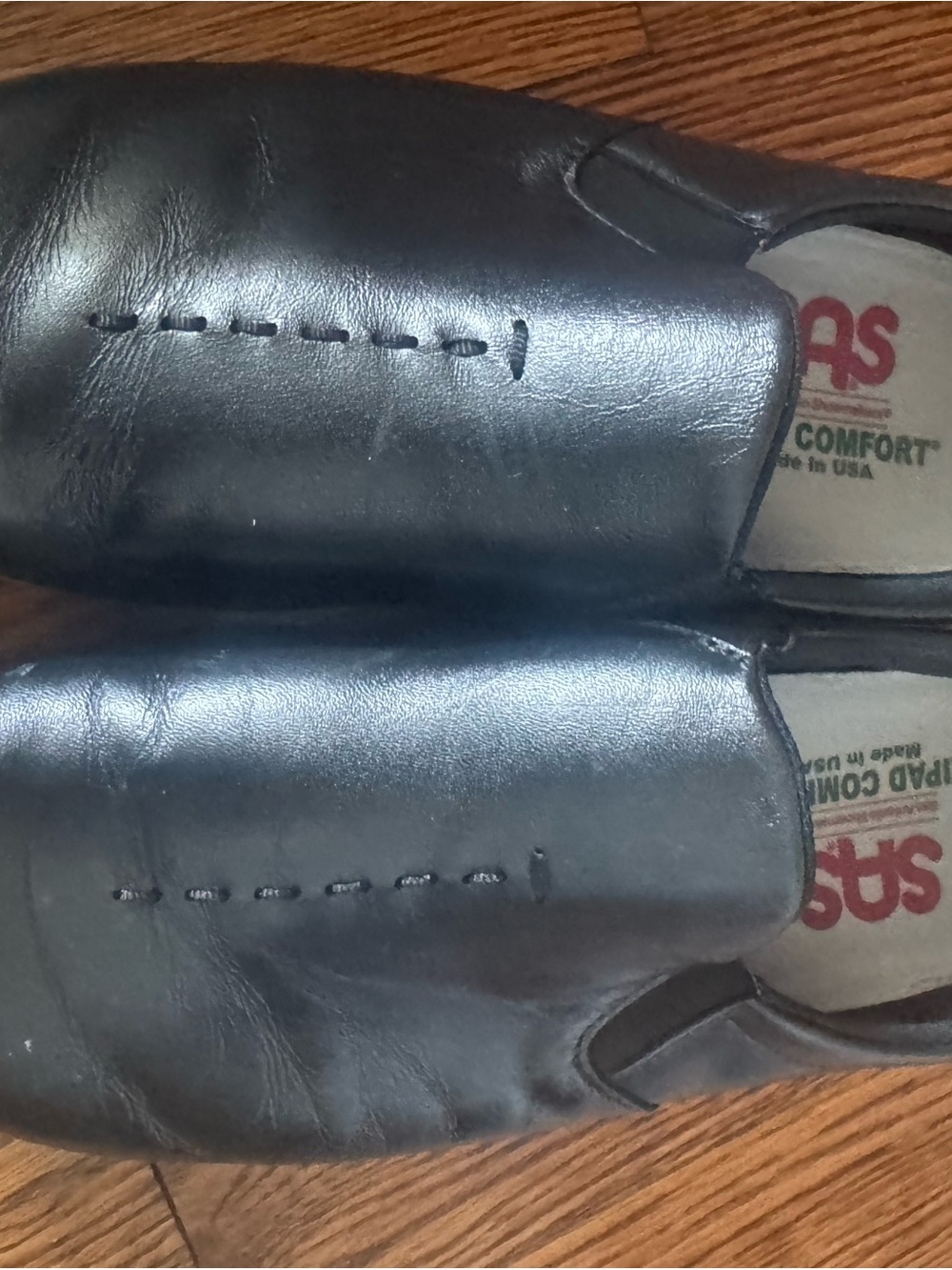 SAS Women’s Black Leather Slip-On Comfort Mocs